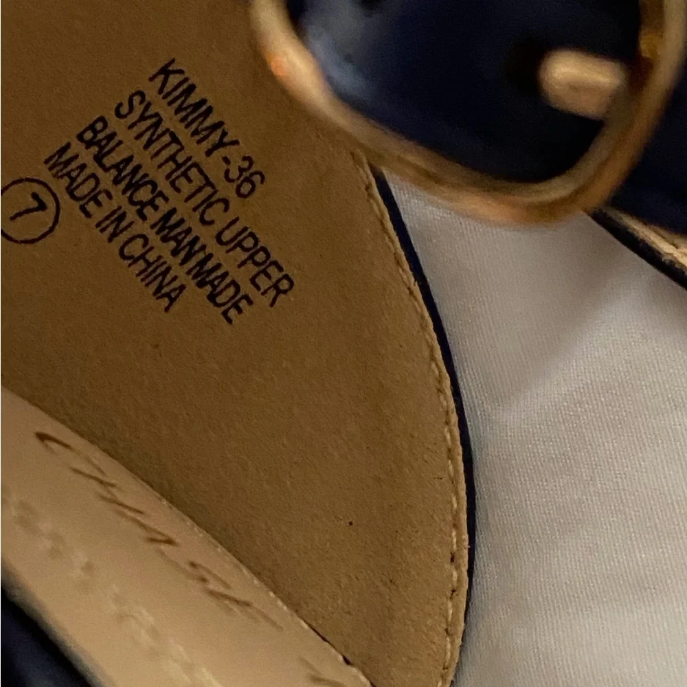 Chase & Chole Heels T- Strap - Picture 9 of 12